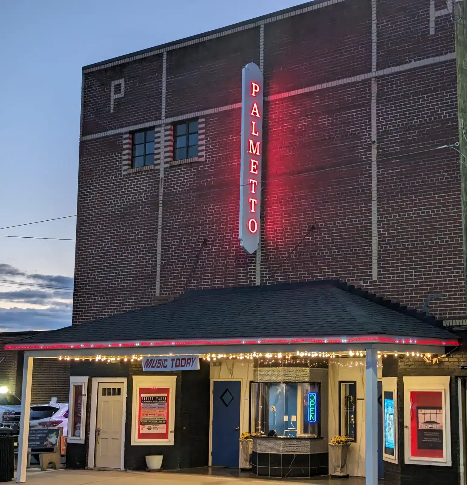 Palmetto Theatre